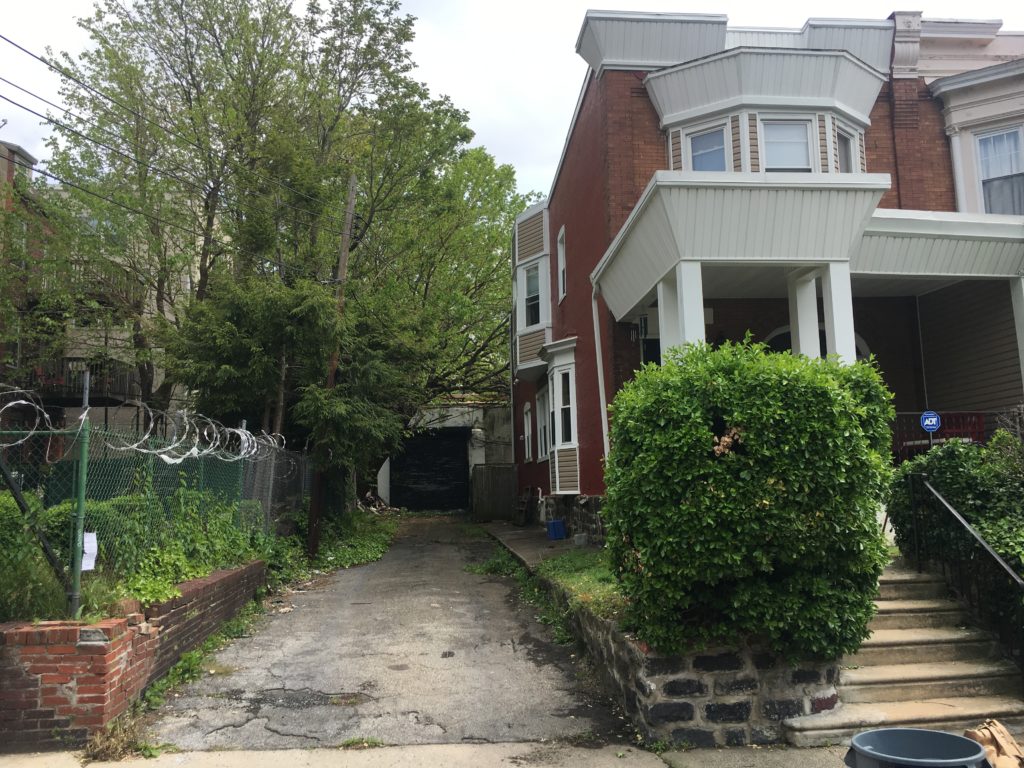 flag lot drive aisle