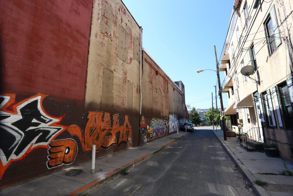 1700-30 N. Howard St. street art